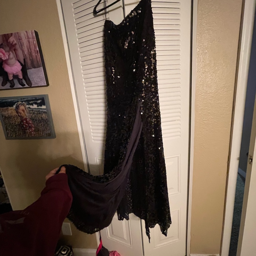 Maxi Sequin Black Skirt- New with Tags- size Small